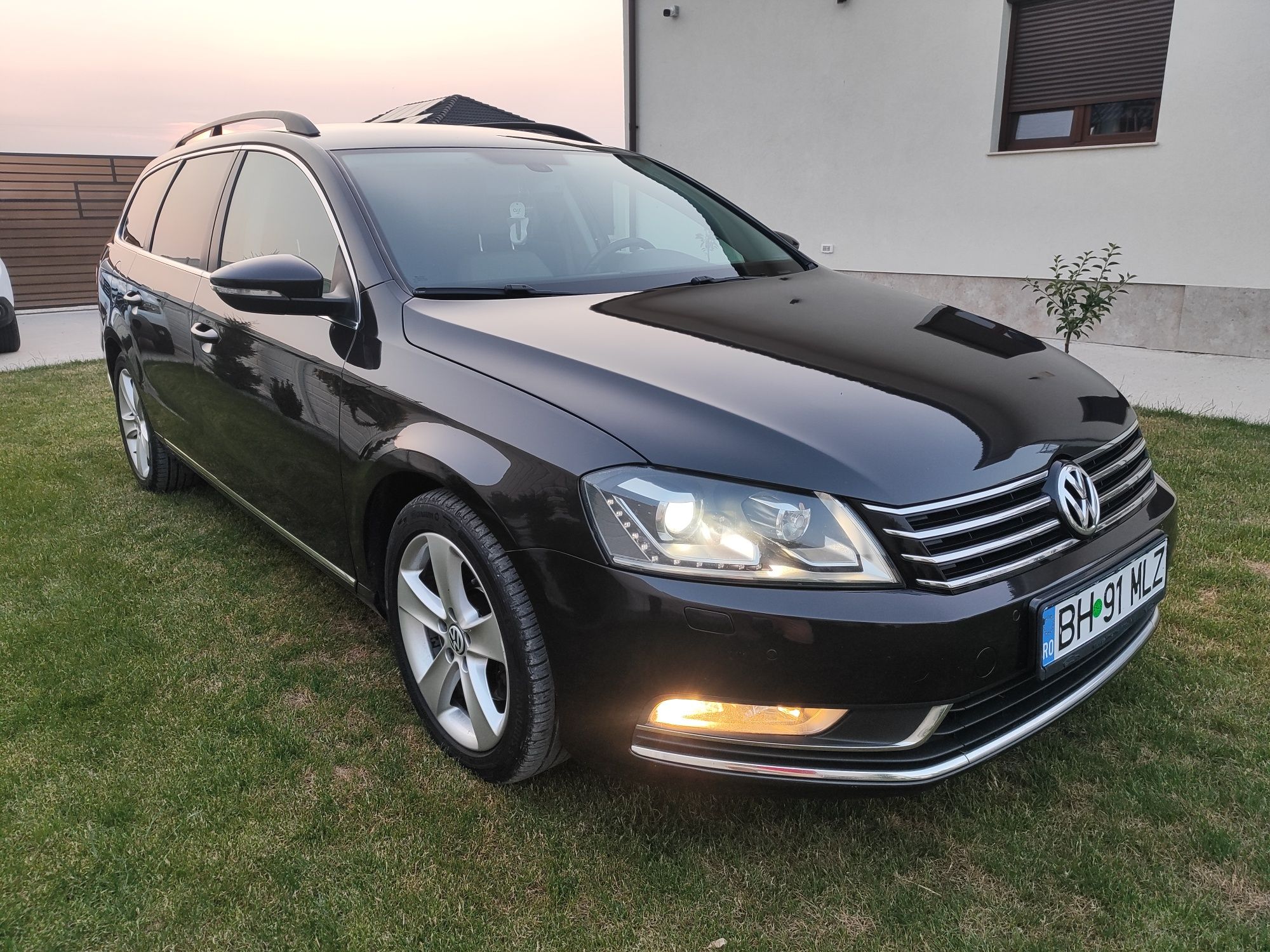 Volkswagen Passat B7 2.0 Diesel 140Cp Euro5 Automat DSG Xenon Navi