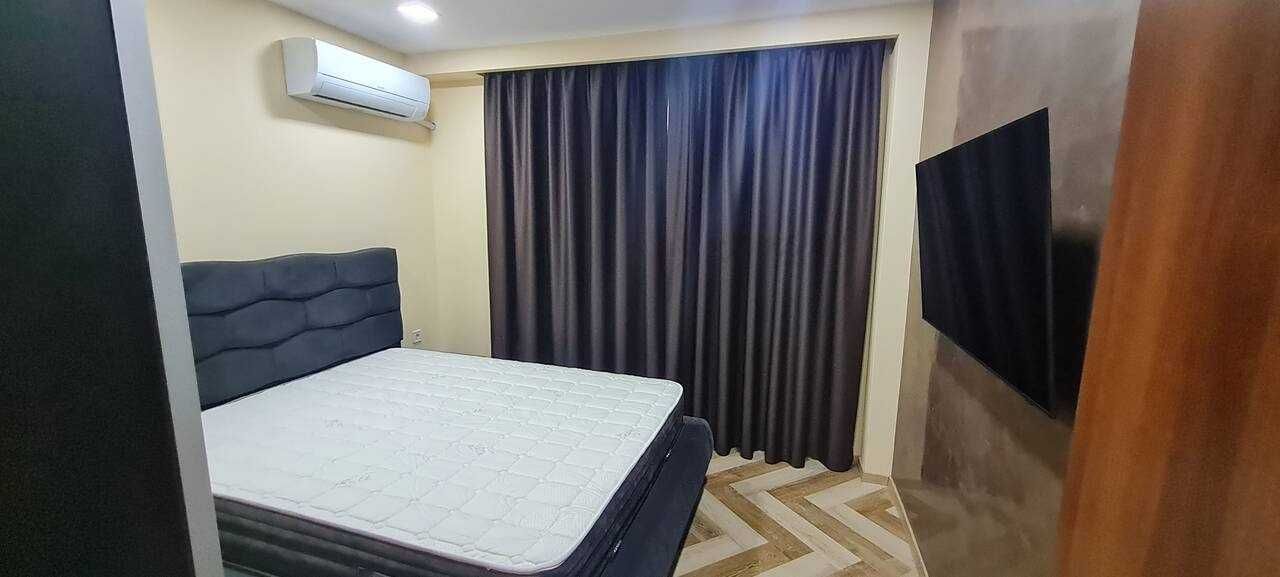 Продава се Тристаен апартамент в Пловдив, Остромила - 110 кв.м за 1864 €/кв.м - Снимка #6