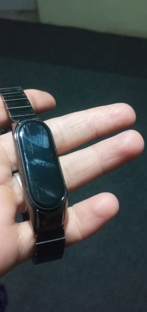 Mexanika va mi band va uzuk sotiladi