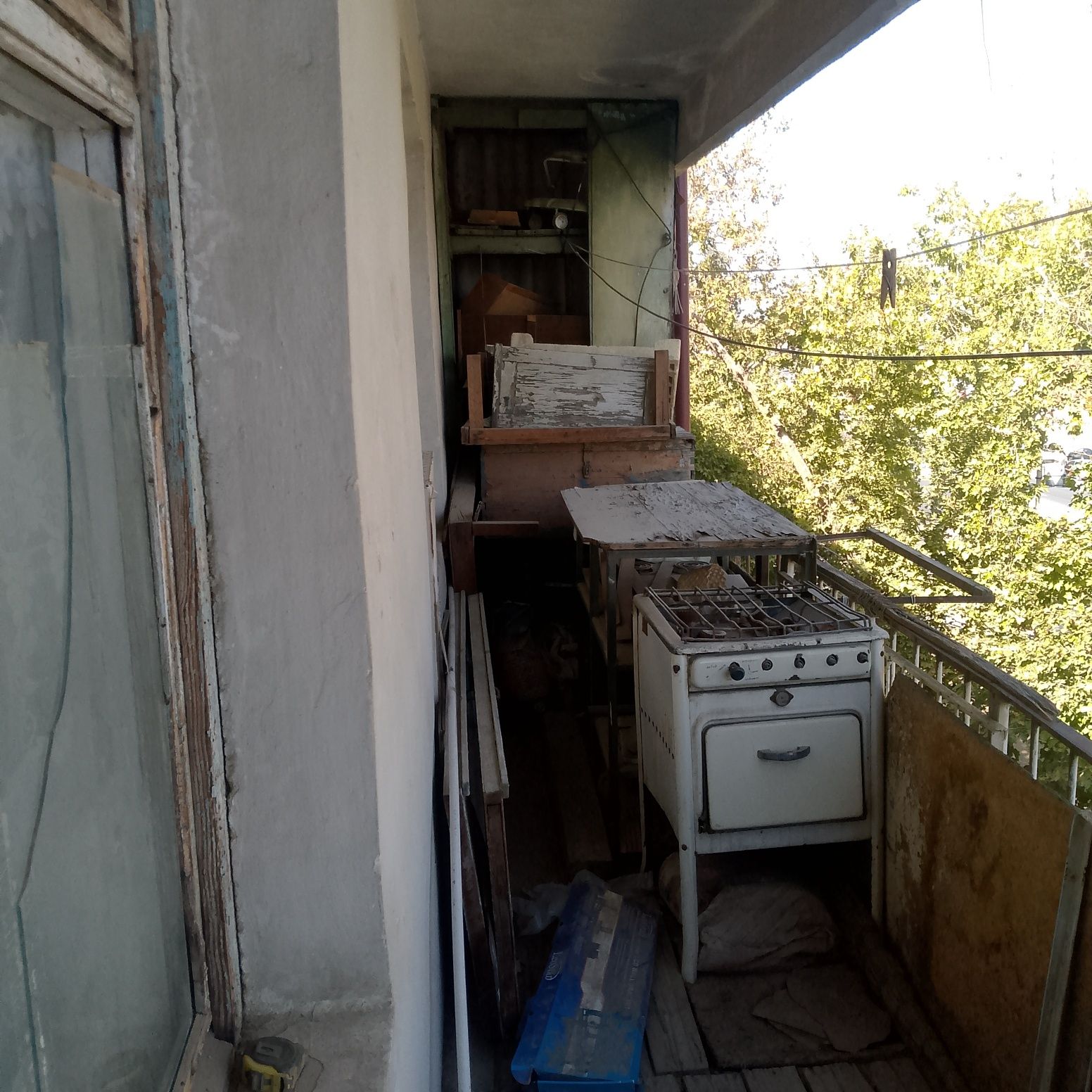 Продаётся Квартира 3х ком 4 этаж в Янгиюле на Тошкент Шох