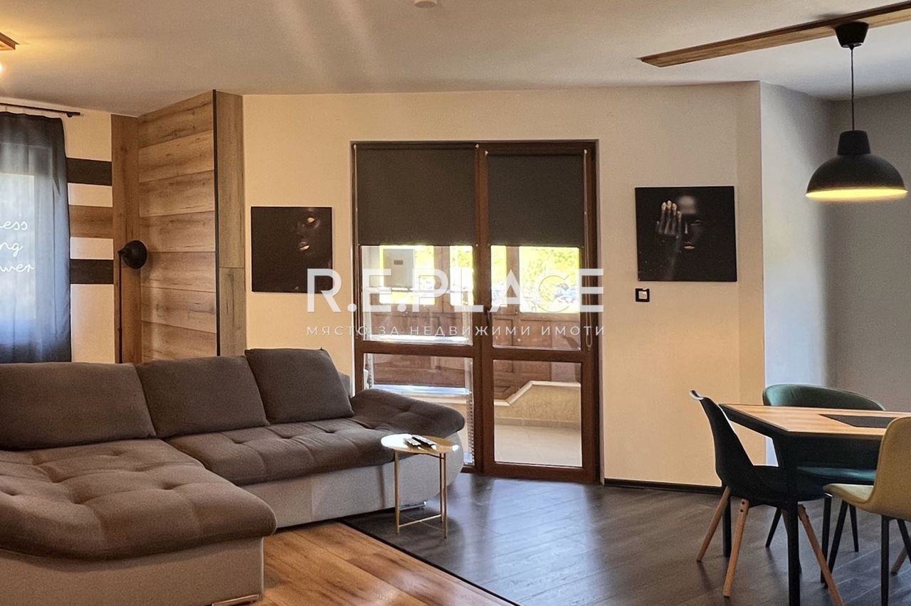 Продава се Тристаен апартамент в Варна, Възраждане 4 - 133 кв.м за 1627 €/кв.м - Снимка #5