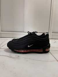 обувки Nike