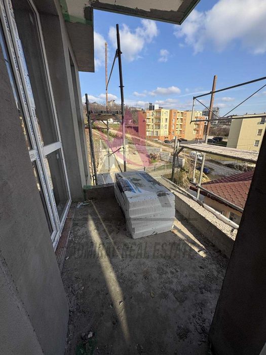 Продава се Двустаен апартамент в Варна, Възраждане 3 - 60 кв.м за 1484 €/кв.м - Снимка #5