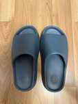 Vand yeezy slides