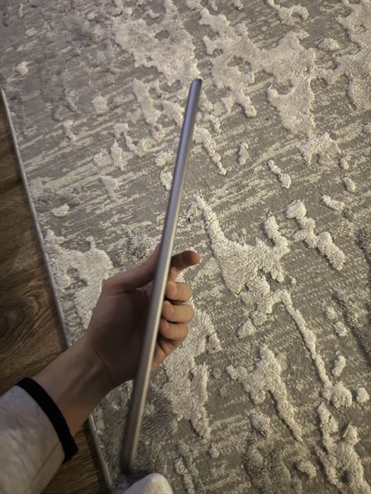 Ipad gen 6  in stare buna