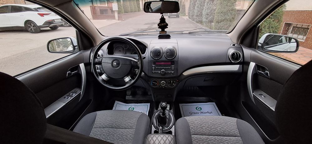 Нексия 3  метан гази бор (2018/19) холати аьло мошинани.