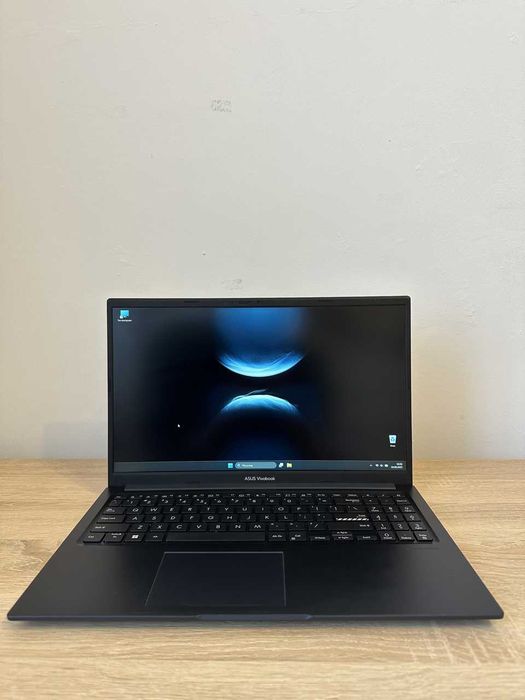 Laptop Asus Vivobook 16", Intel Core i9 13900H, 1TB SSD, video Iris Xe
