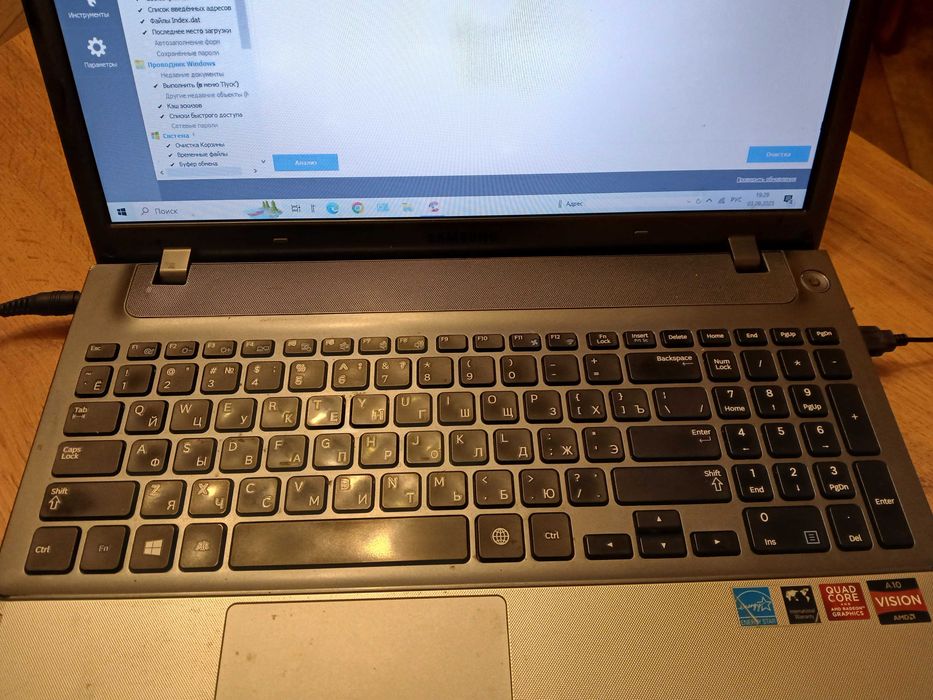 Ноутбук Samsung NP355V