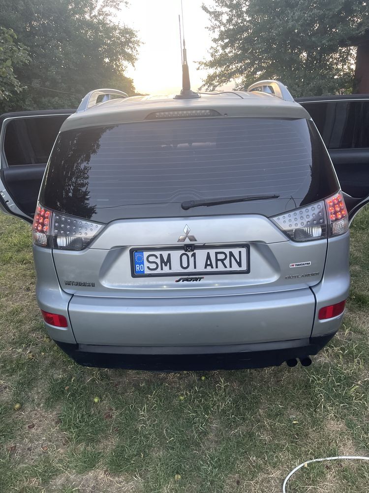 Mitubishi autlander 2 sau schimb