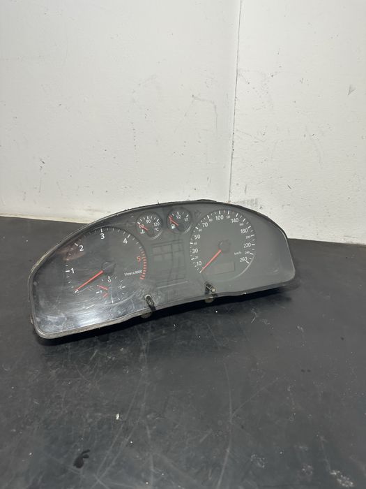 Ceasuri bord Audi A4 B5 1.9 AFN 1994-2002 2.5 TDI V6  | 8D0919033A