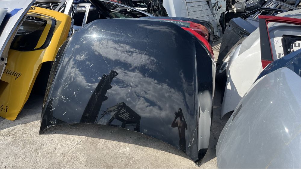 2 броя Преден капак Audi Q3 8U0