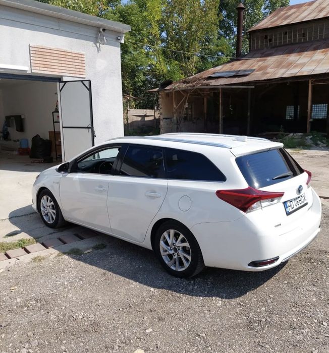 Toyota Auris automata Gpl Hybrid
