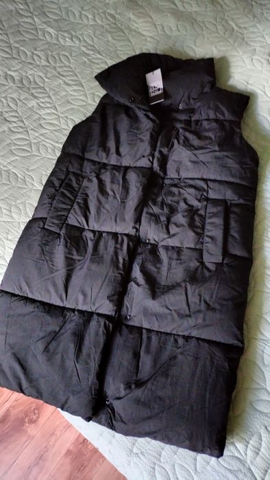 Жилетка теплая 46р новая