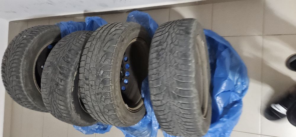 Vand jante cu anvelope 205 55 R16