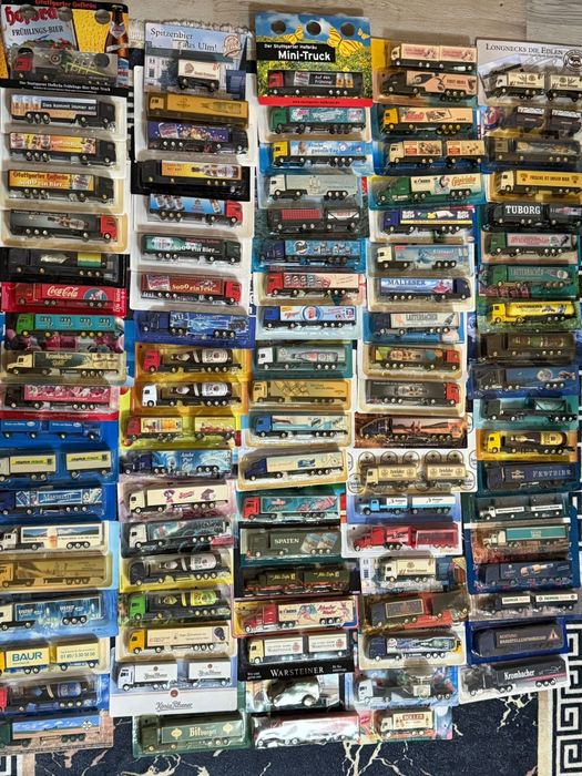 Колекция рекламни камиони