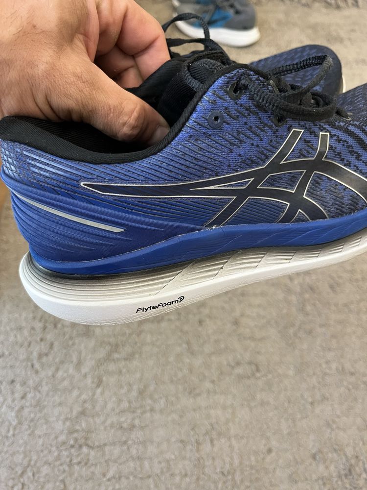 Asics GlideRide 2-оригинални мъжки маратонки