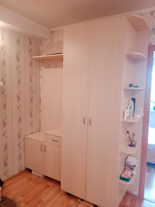 Продам прихожую в отличном состоянии