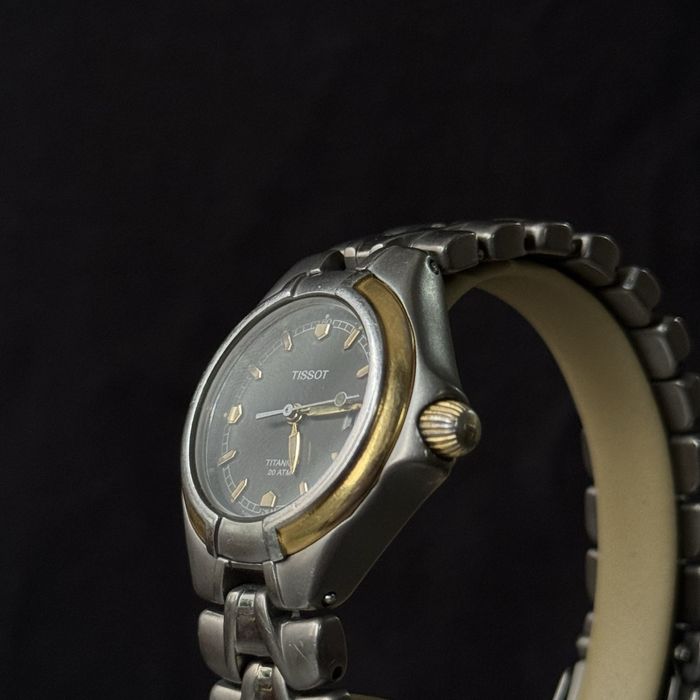 Ceas Tissot T640 Titanium 20 ATM (PR 50 Lady)
