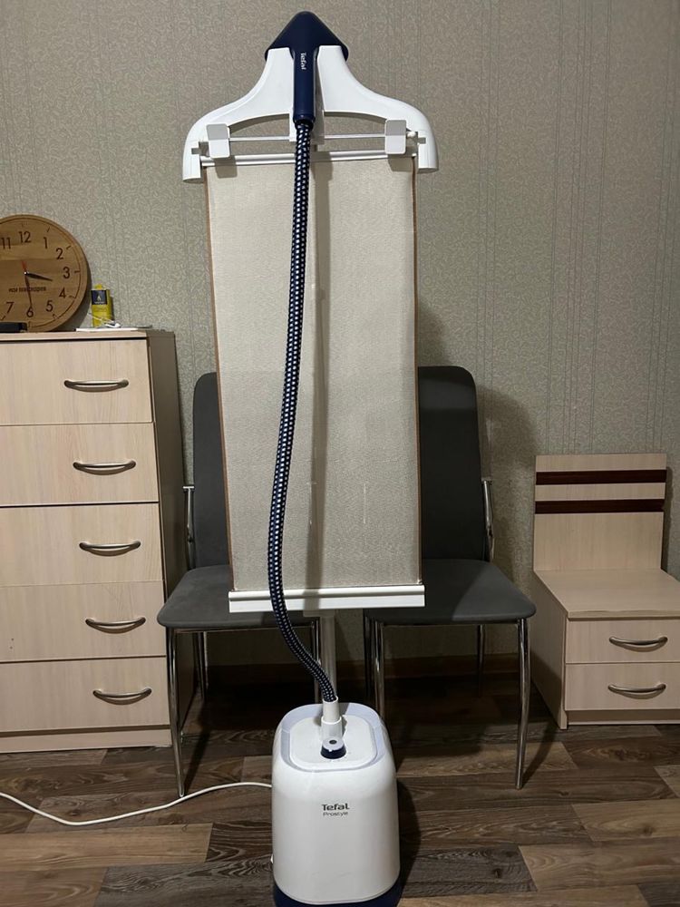 Продам отпариватель Tefal
