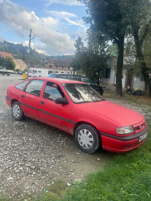 Vând Opel Vectra !
