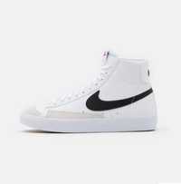 Blazer 77 MID damă