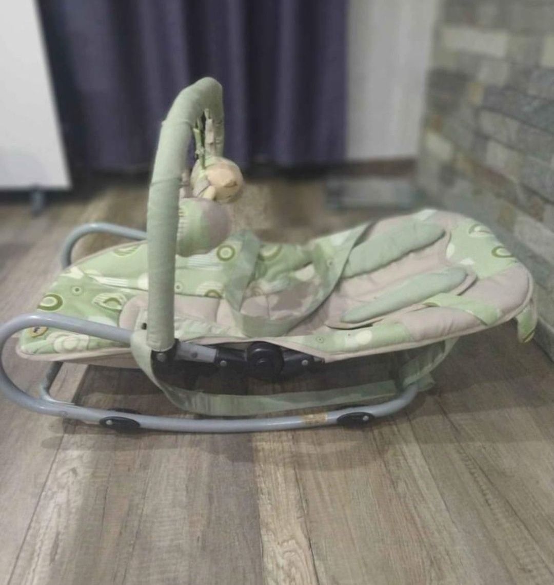 Бебешки  шезлонг