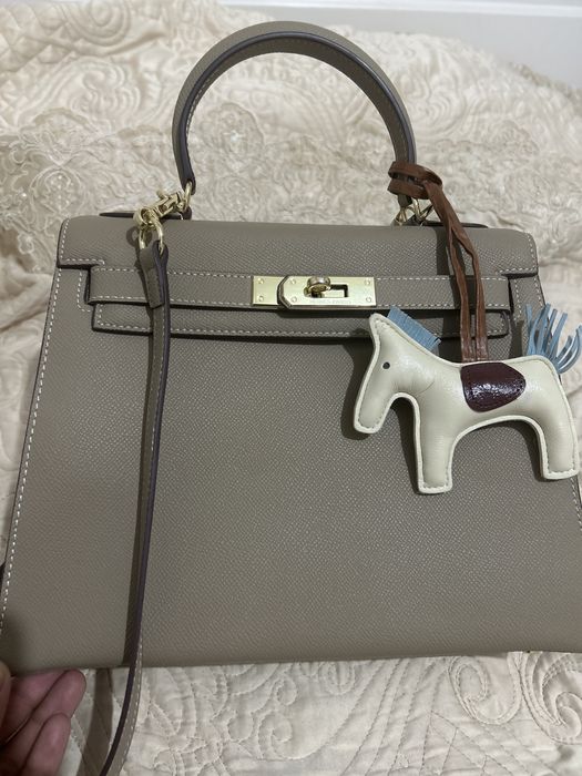 Срочно продам сумку Hermes kelly