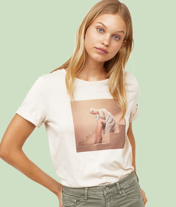 Тениска Ariana Grande Модели,цветове и размери