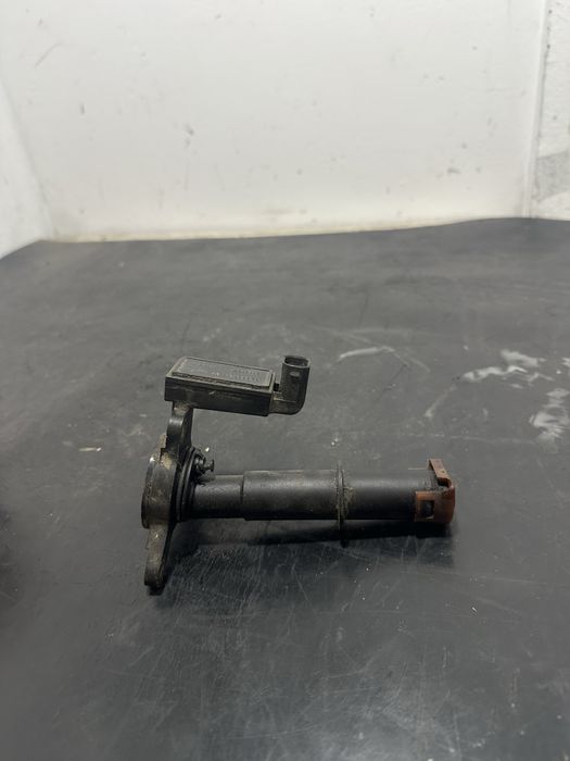 Senzor nivel baie ulei Mercedes ML 270 W163 2.7 cdi A0041535228