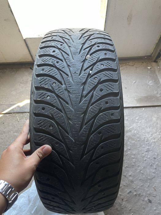Продам шины комплект 225/65/18