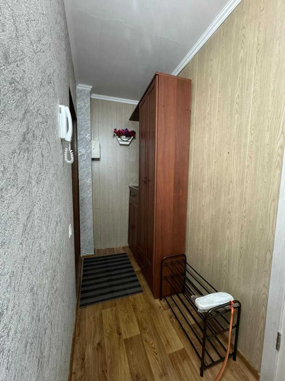 Cдаем 2-х комнатную квартиру в центре города ул.Комиссарова