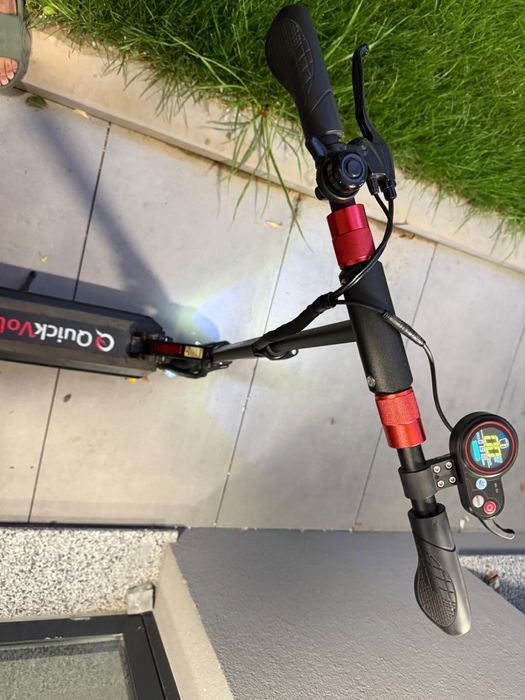 Trotineta electrica QuickVolt 8