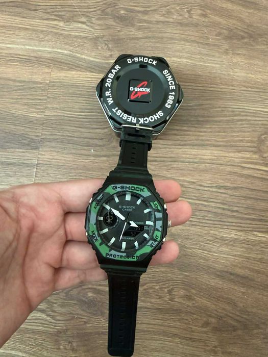 Часовници G-shock за брой