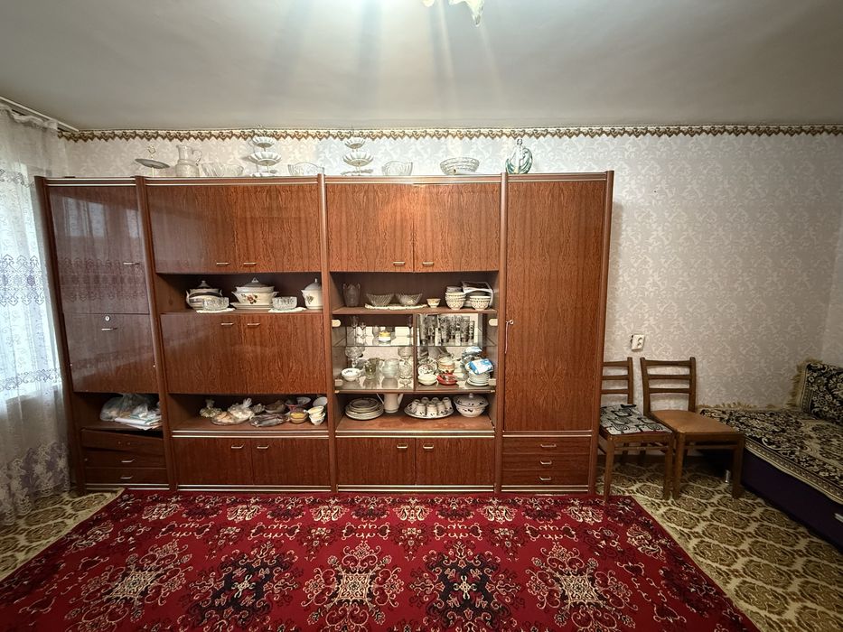 Продам стенку б/у