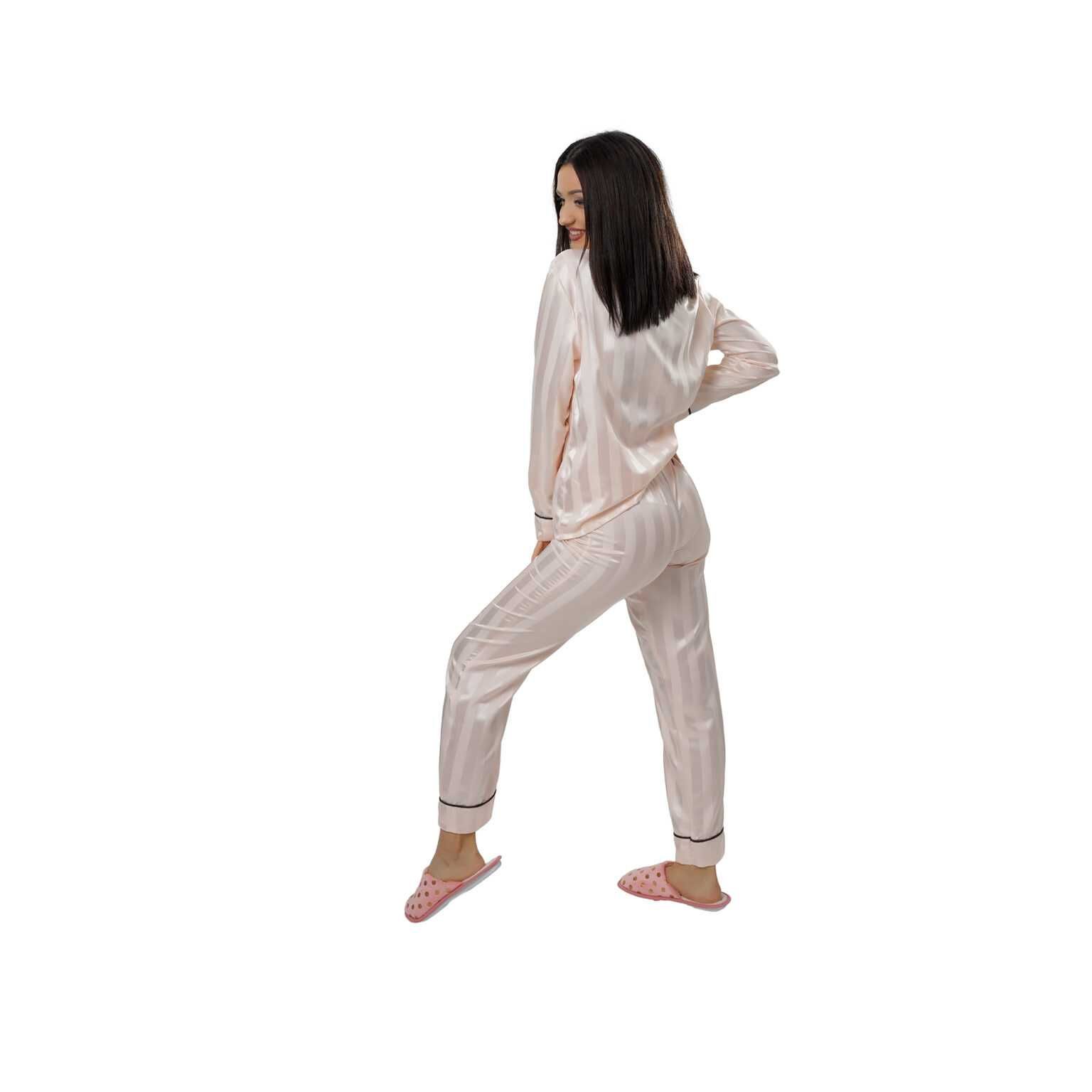 Cadoul perfect - Pijamale Satin Pink Lines -noi