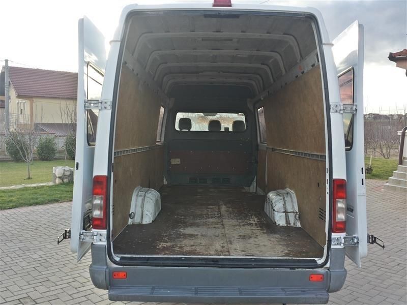 Transport marfa mobila colete debarasari  mutari