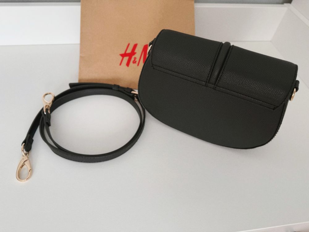 ново H&M малка черна чанта с презрамка чанта през рамо чанта за бал