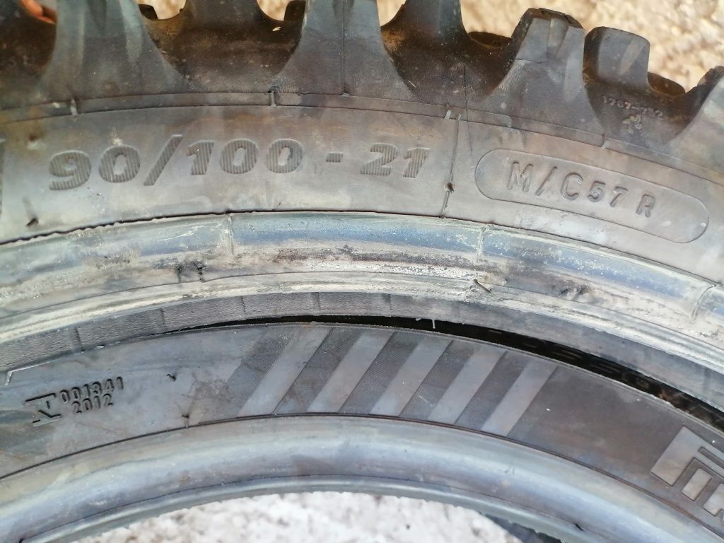Мото гума 90 100 21 MICHELIN ДОТ 1821
