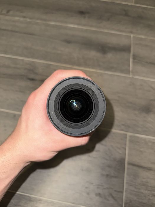 Obiectiv Sigma 16-28 - Montura Sony