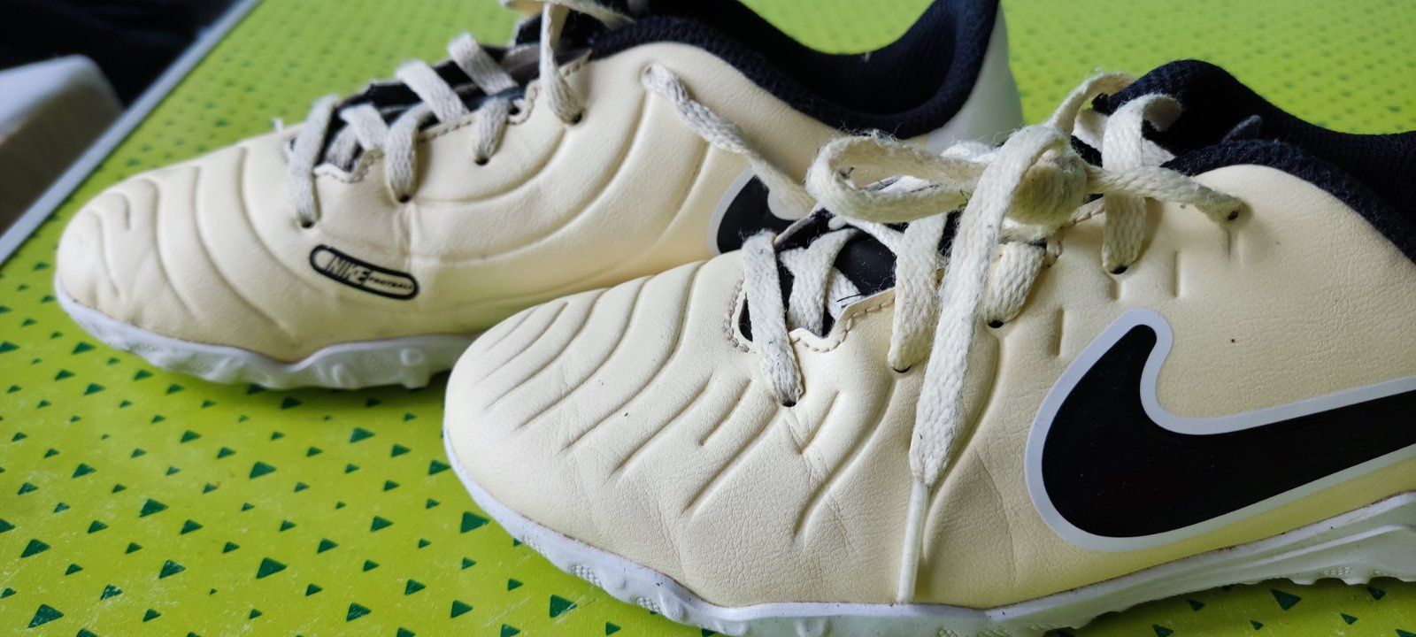 Детски футболни стоножки Nike, 33 номер