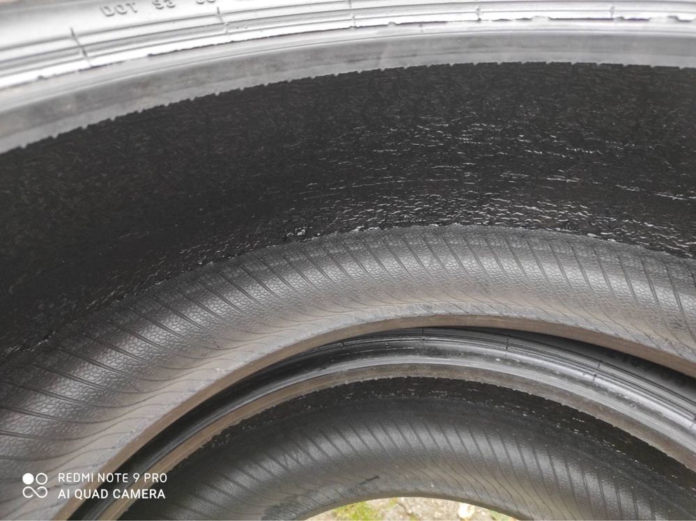 Летни гуми Pirelli 215/55/17 Seal Inside