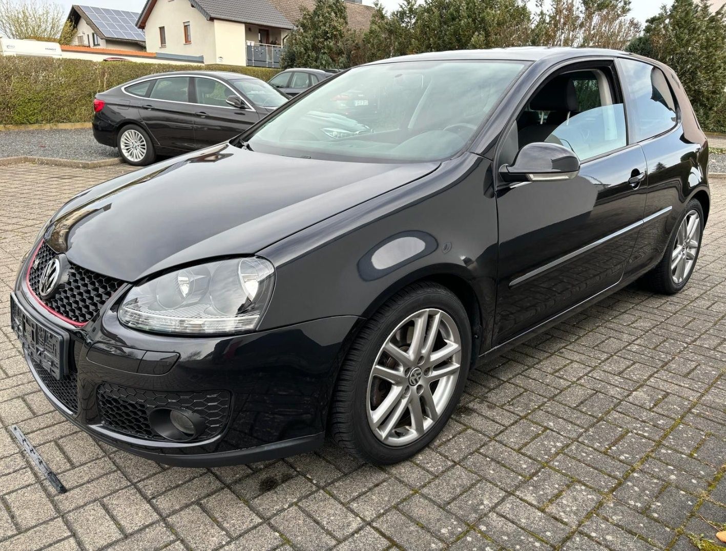 • Продавам Голф 5 GTI на Части, както и ВСЯКАКВИ ЧАСТИ и за други коли
