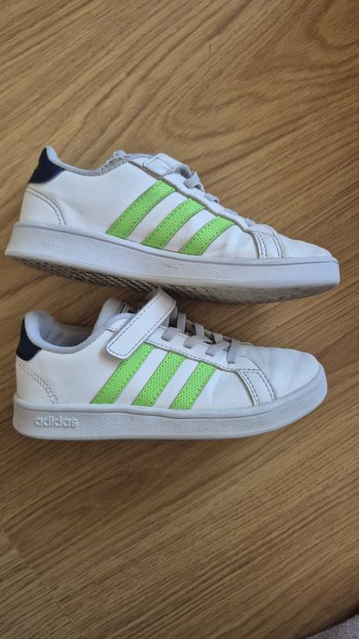 Детски маратонки Адидас( Adidas) , 31 номер, бели