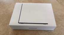 Cutie Apple MacBook Air