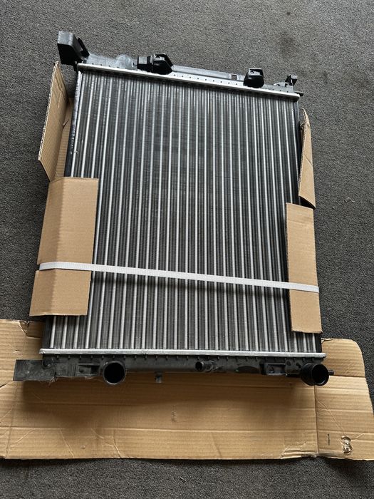 radiator apa racire motor nou renault master 2 cod 00053002
