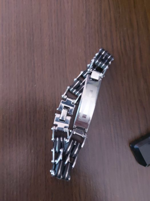 Vând brățară unisex