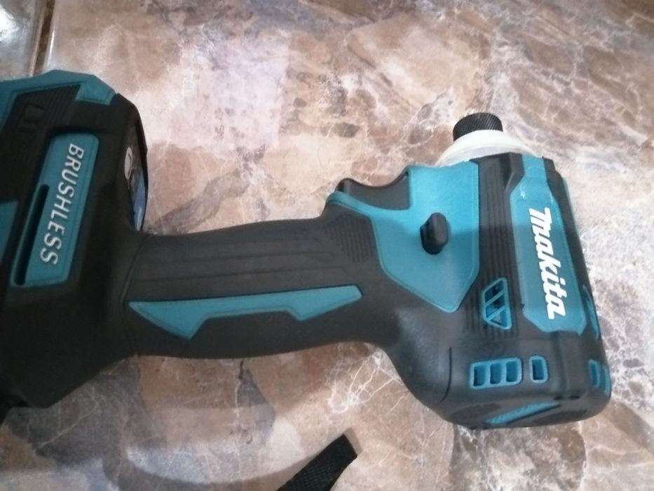 Impact Makita DTD171