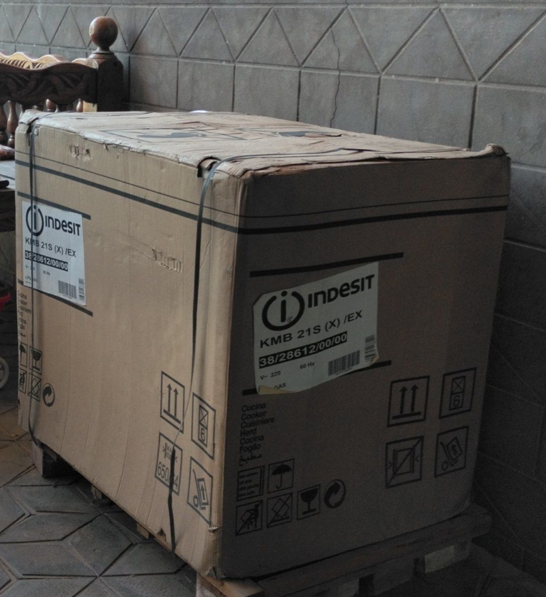 Indesit  газ плита Оригинал