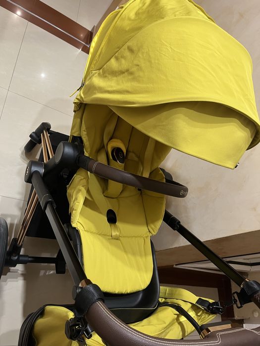 Като нова Cybex priam 4 yellow /rose gold/