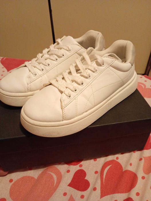 Pantofi sport Zara nr.35
